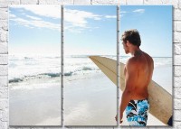 Pictură Magic Color Surfer Standing On The Beach (3469202)