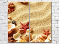 Pictură ArtPoster Seashells and starfish on a sandy beach (3453849)