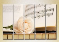 Pictură Rainbow Polyptych Rose on keys 02 (2932870)