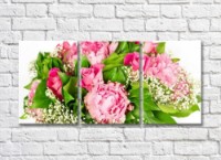 Pictură Gallerix Pink flowers and green leaves in a bouquet (500599)