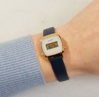 Ceas de mână Casio LA670WEFL-2 imaginea #4 — magazin online Desire.md