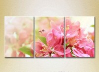 Картина Gallerix Triptych Pear Blossom and the Bee 02 (2699522)