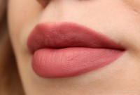 Помада для губ Chanel Rouge Allure Ink Fusion Intense Matte 804 Mauvy Nude фото №3 — интернет-магазин Desire.md