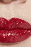 Помада для губ Chanel Rouge Allure Intense 837 Rouge Spectaculaire фото №3 — интернет-магазин Desire.md