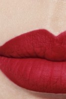 Помада для губ Chanel Rouge Allure Velvet Extreme Matte 112 Ideal фото №3 — интернет-магазин Desire.md