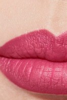 Ruj de buze Chanel Rouge Allure Velvet Luminous Matte 47 L'Amoureuse  imaginea #3 — magazin online Desire.md