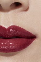 Ruj de buze Chanel Rouge Coco Flash Vibrant Shine 106 Dominant imaginea #3 — magazin online Desire.md