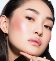 Румяна для лица Christian Dior Rouge Blush 999 фото №2 — интернет-магазин Desire.md