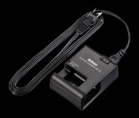 Încărcător Nikon MH-25