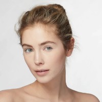 Тональный крем для лица Estee Lauder Double Wear Stay-in-Place Makeup SPF10 1N0 Porcelain 30ml