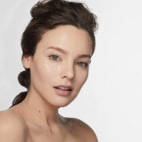 Тональный крем для лица Estee Lauder Double Wear Stay-in-Place Makeup SPF10 2C0 Cool Vanilla 30ml фото №3 — интернет-магазин Desire.md