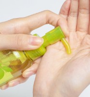 Ulei pentru față Innisfree Apple Seed Cleansing Oil 150ml imaginea #3 — magazin online Desire.md