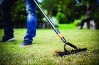 Грабли Fiskars 1000655 фото №3 — интернет-магазин Desire.md