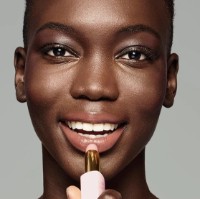 Balsam de buze Estee Lauder Pure Color Envy Replenish Lip Balm imaginea #3 — magazin online Desire.md