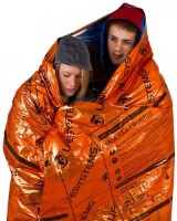 Теплосберегающее экстренное покрывало Lifesystems Heatshield Double Thermal (42170) фото №4 — интернет-магазин Desire.md