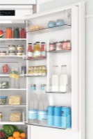 Встраиваемый холодильник Indesit INC20T321EU фото №5 — интернет-магазин Desire.md