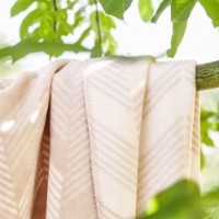 Pătura IBENA Cubert 150x200cm Pink/Ivory imaginea #2 — magazin online Desire.md