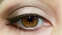 Eyeliner pentru ochi Pupa Vamp! Definition Liner 200 Brown