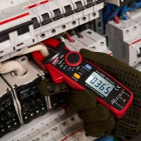 Токоизмерительные клещи Uni-T UT210E фото №2 — интернет-магазин Desire.md