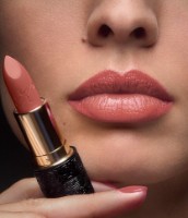 Помада для губ By Kilian Le Rouge Parfum Lipstick 172 Nude in Bed Satin
