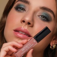 Блеск для губ Artdeco Hydra Lip Booster 36 фото №2 — интернет-магазин Desire.md