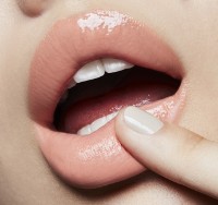 Блеск для губ MAC Patent Paint Lip Lacquer Magic Mirror