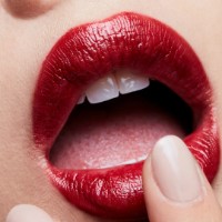 Помада для губ MAC Cremesheen Lipstick Dare You