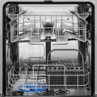 Встраиваемая посудомоечная машина Electrolux EES27100L
