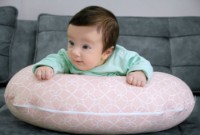Pernă pentru alaptare BabyJem Nursing Pillow Pink (082)