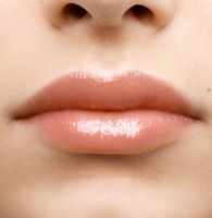 Бальзам для губ Givenchy Rose Perfecto Liquid Balm 110 Milky Nude