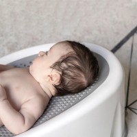 Горка для купания BabyJem Soft Basic White (701) фото №5 — интернет-магазин Desire.md