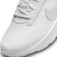 Кроссовки женские Nike W Air Max Intrlk Lite White/Metallic Silver, s.38 фото №2 — интернет-магазин Desire.md
