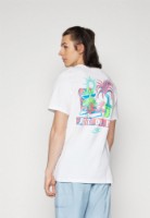 Tricou bărbătesc Nike U Nsw Tee Spring Break Sun White, s.XL imaginea #3 — magazin online Desire.md