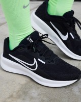 Adidași pentru dame Nike W Downshifter 13 Black/Dark Smoke Grey/White, s.38.5 imaginea #8 — magazin online Desire.md