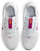 Adidași pentru dame Nike W Downshifter 13 Photon Dust/Laser Orange/Hyper Violet/Black, s.38.5 imaginea #4 — magazin online Desire.md