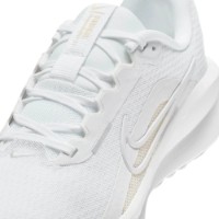 Кроссовки женские Nike W Downshifter 13 White/Platinum Tint, s.38.5 фото №7 — интернет-магазин Desire.md