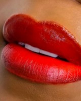 Luciu de buze Astra Pure Beauty Aqua Lip Stain 02 Juice imaginea #3 — magazin online Desire.md