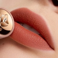 Помада для губ Lancome L'Absolu Rouge Intimatte 220 French Blush фото №3 — интернет-магазин Desire.md