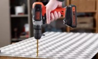 Mașină de înșurubat Black&Decker BCD001C1-QW imaginea #4 — magazin online Desire.md