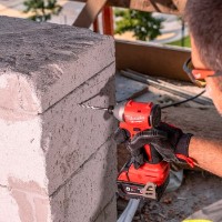 Mașină de înșurubat Milwaukee M18BLIDRC-402C (4933492840) imaginea #2 — magazin online Desire.md