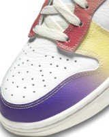 Bocanci pentru dame Nike Wmns Dunk High Summit White/Black/Team Red/Gym Red, s.37.5 imaginea #3 — magazin online Desire.md
