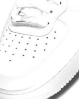 Ботинки женские Nike Wmns Air Force 1 07 Mid Triple White, s.40 фото №6 — интернет-магазин Desire.md