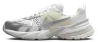 Adidași pentru dame Nike W V2K Run White/Platinum Tint/Pure Platinum/Metallic Silver, s.38 imaginea #5 — magazin online Desire.md