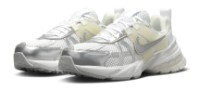 Adidași pentru dame Nike W V2K Run White/Platinum Tint/Pure Platinum/Metallic Silver, s.38.5