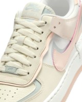 Ghete pentru dame Nike W Af1 Shadow Coconut Milk/Light Silver/Crimson Tint, s.38 imaginea #3 — magazin online Desire.md