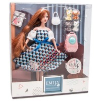 Păpușa New World Emily (QJ115A)