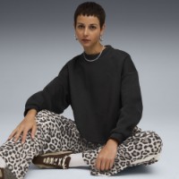 Hanorac damă Puma Wardrobe Ess Oversized Crew Puma Black, s.XL imaginea #2 — magazin online Desire.md