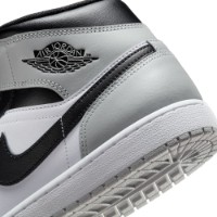 Ботинки мужские Nike Air Jordan 1 Mid White/Light Smoke Grey/Black, s.45 фото №8 — интернет-магазин Desire.md