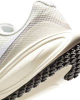 Кроссовки женские Nike Revolution 8 Sail/Pale Ivory/Black/White, s.38.5 фото №4 — интернет-магазин Desire.md