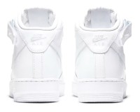 Ботинки женские Nike Wmns Air Force 1 07 Mid Triple White, s.37.5 фото №2 — интернет-магазин Desire.md